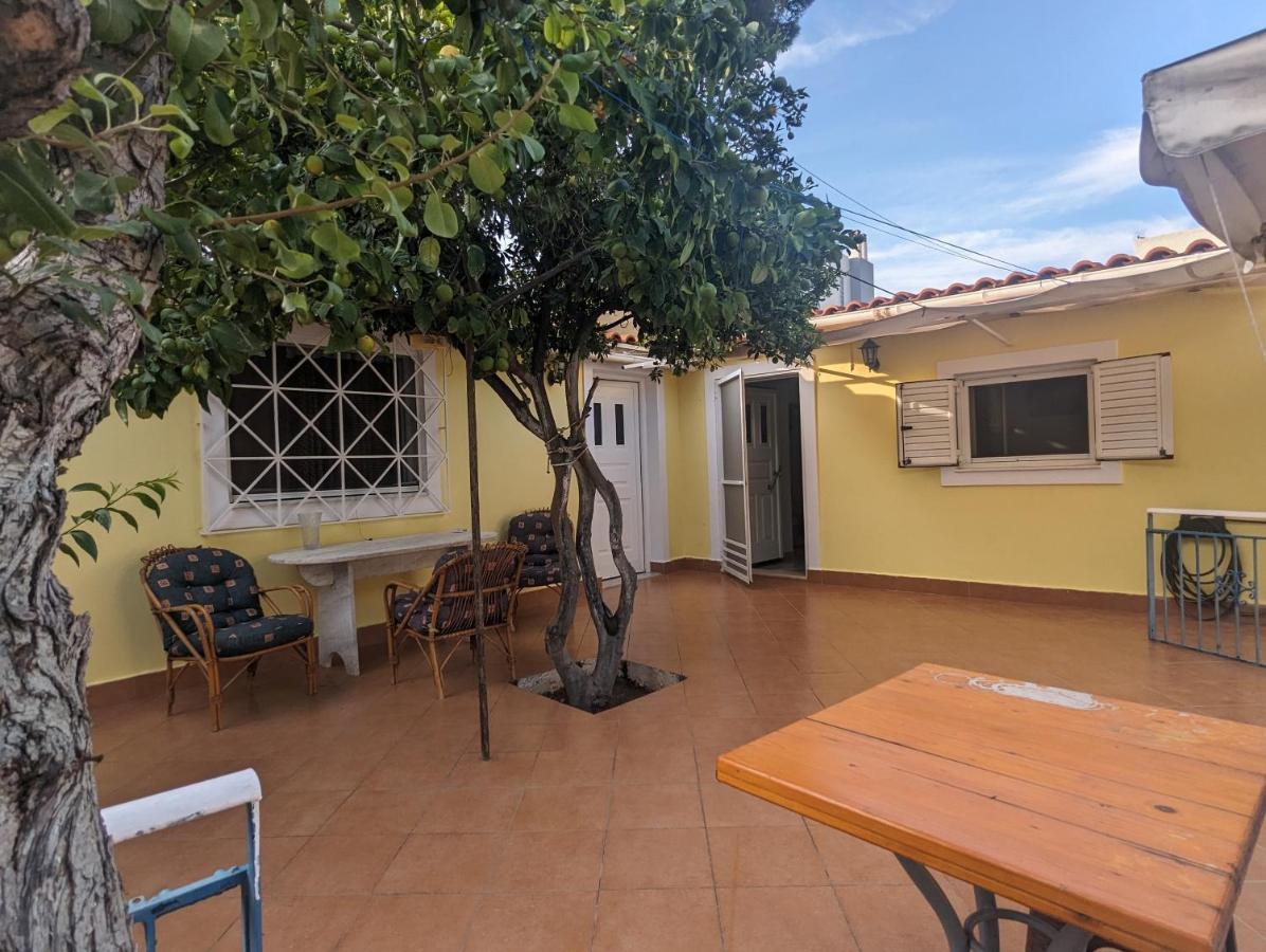 Λευτέρης Villa อีสเมีย ภายนอก รูปภาพ